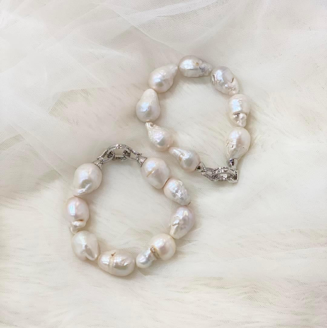 Quality Baroque Bracelet