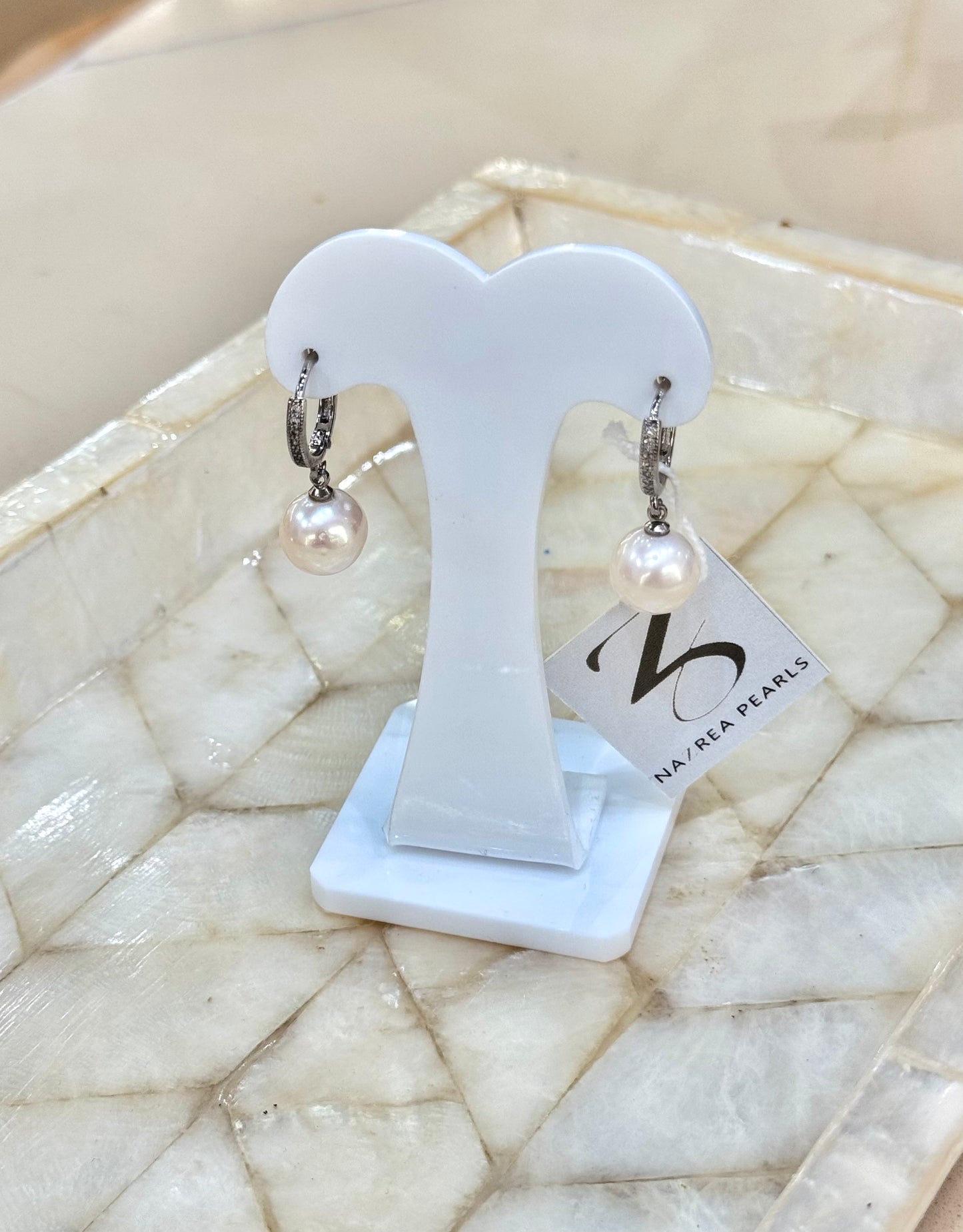 Fresh Water Medium Round Dangling