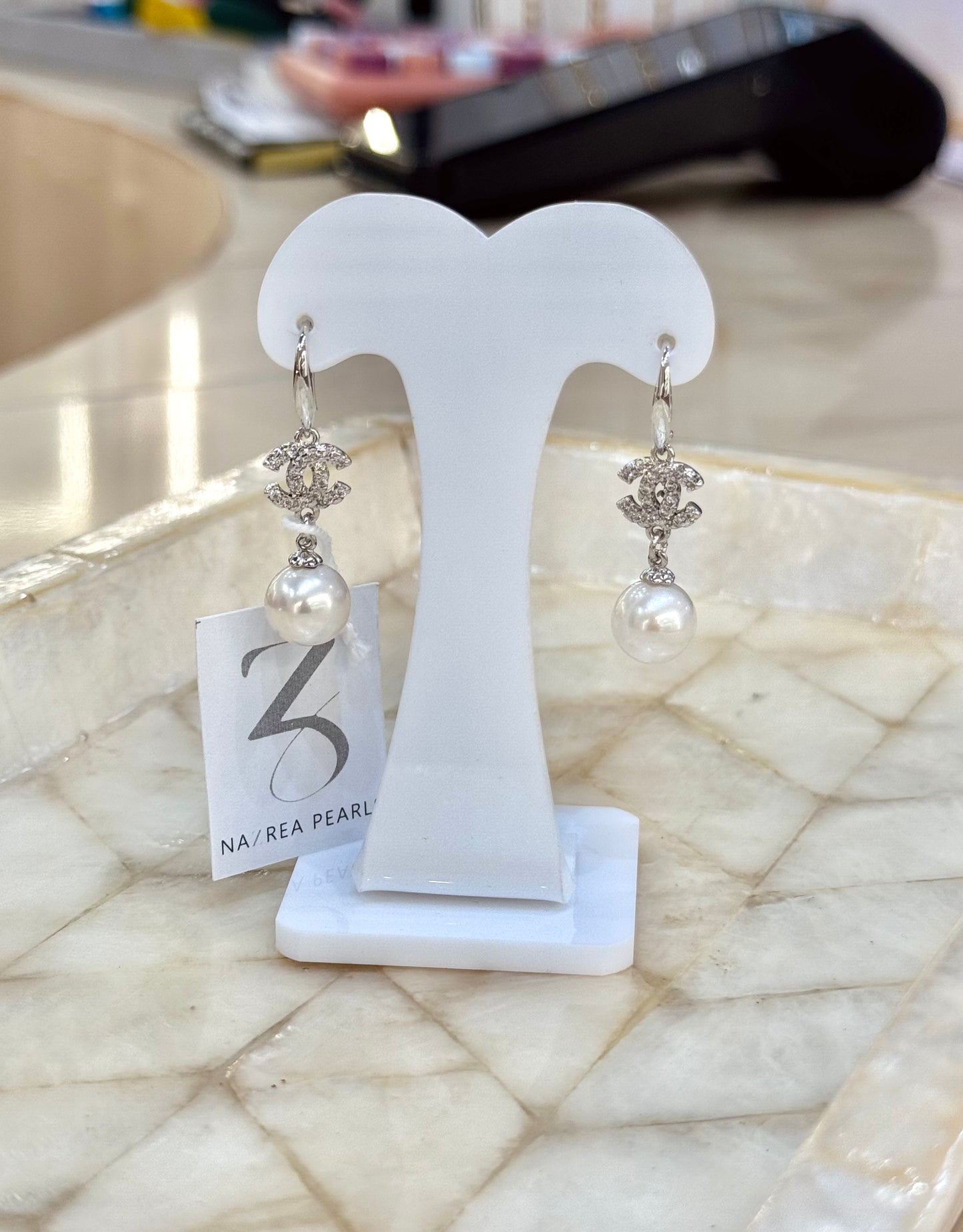 Fresh Water Medium Round Dangling